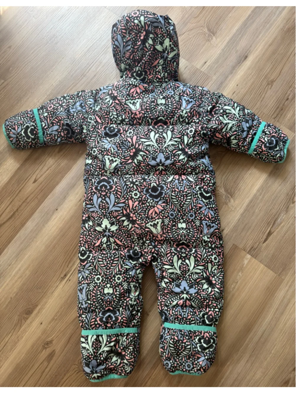 Columbia Snuggly Bunny Bunting size 12-18 Months